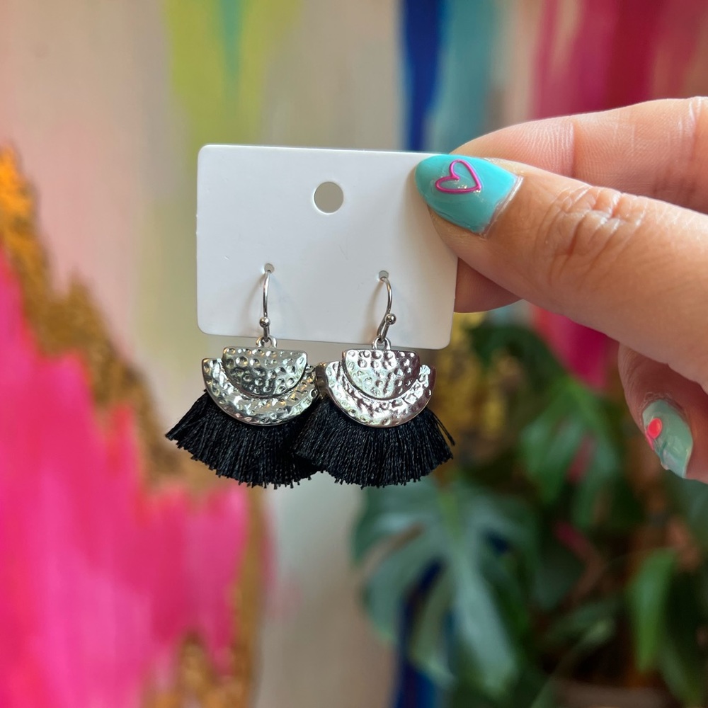 Vintage Black tassel earrings | V
